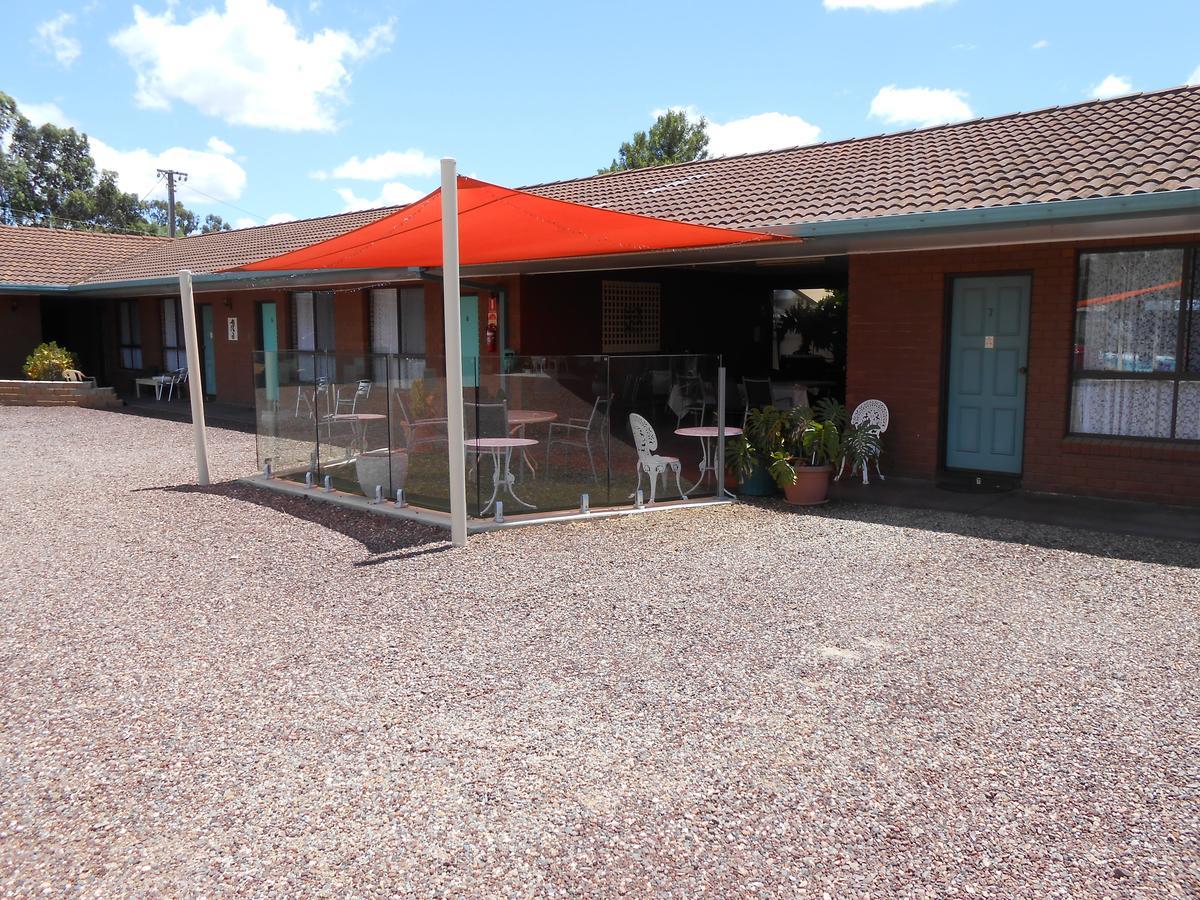 Birch Motel Tocumwal Previously Known As Kanimbla Motor Inn Extérieur photo